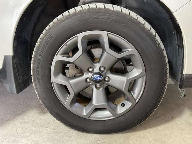 SUBARU FORESTER 2017