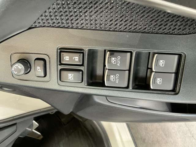 SUBARU FORESTER 2017