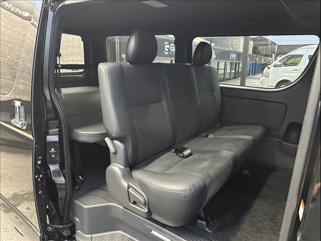 TOYOTA HIACE van 2WD 2024