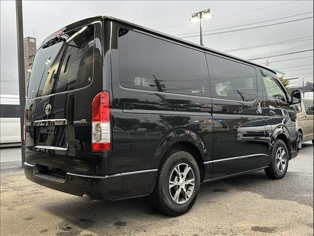 TOYOTA HIACE van 2WD 2024