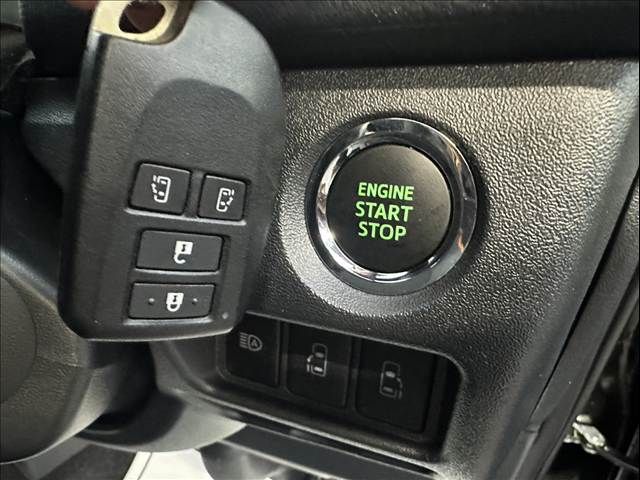 TOYOTA HIACE van 2WD 2024