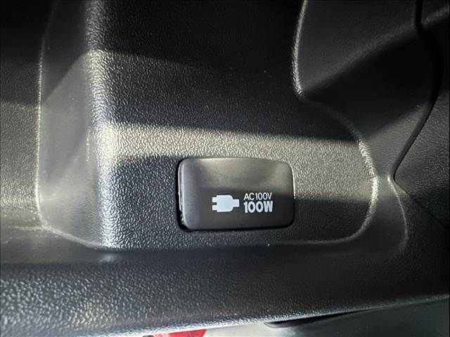 TOYOTA HIACE van 2WD 2024