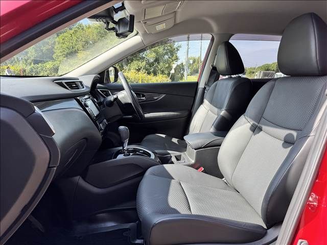 NISSAN X-TRAIL 2WD 2017