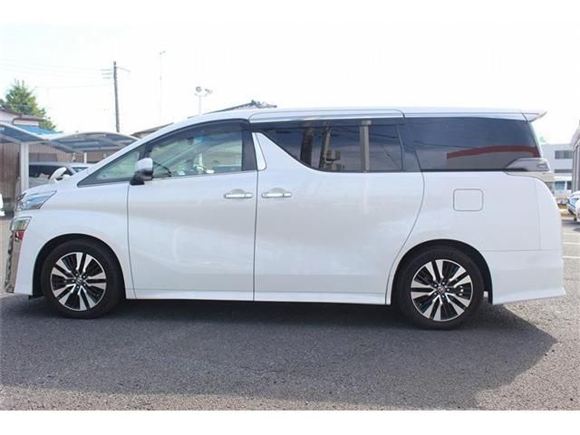 TOYOTA VELLFIRE 2019