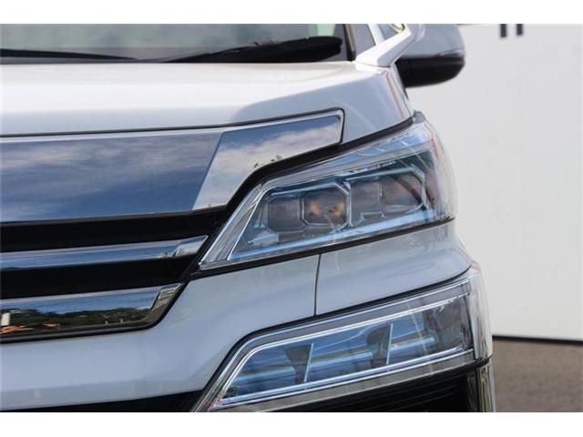 TOYOTA VELLFIRE 2019