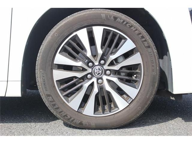 TOYOTA VELLFIRE 2019