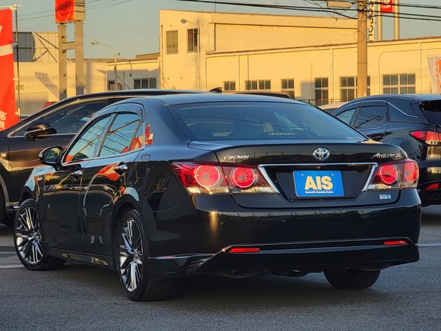 TOYOTA CROWN sedan hybrid 2016