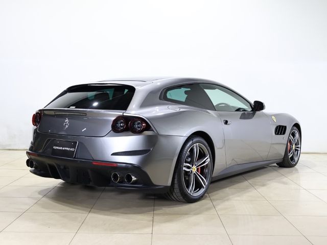 FERRARI FERRARI GTC4 LUSSO 2019