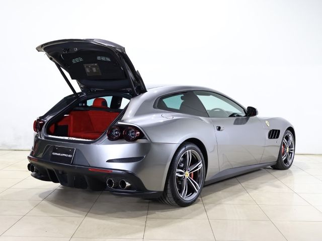 FERRARI FERRARI GTC4 LUSSO 2019