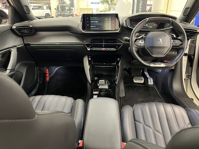 PEUGEOT PEUGEOT 2008 2022