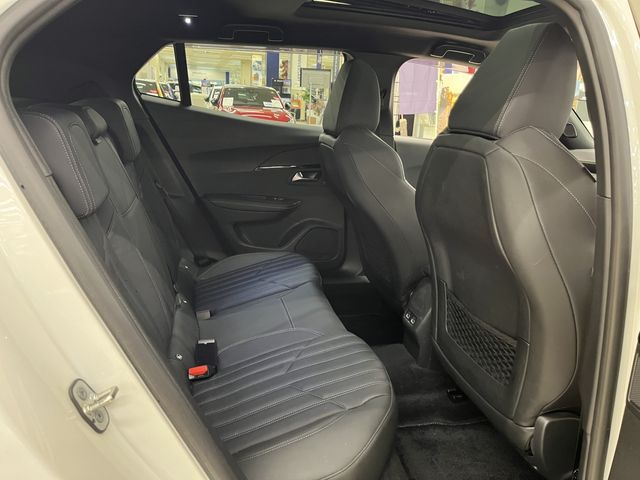 PEUGEOT PEUGEOT 2008 2022