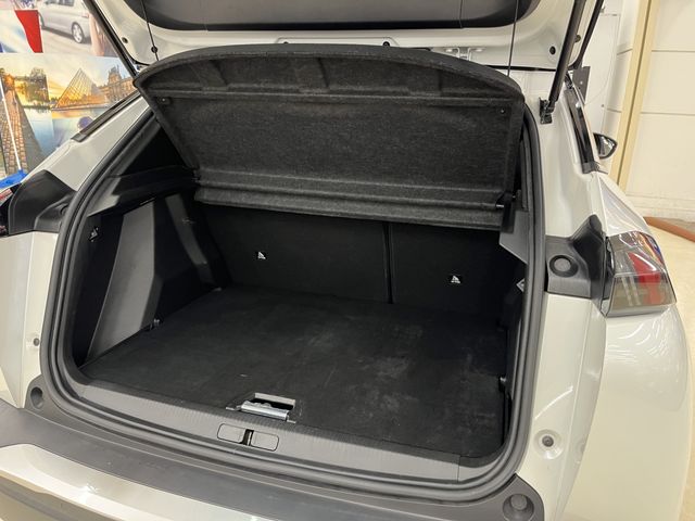 PEUGEOT PEUGEOT 2008 2022