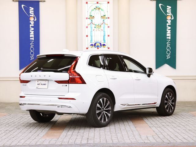 VOLVO VOLVO XC60 2023