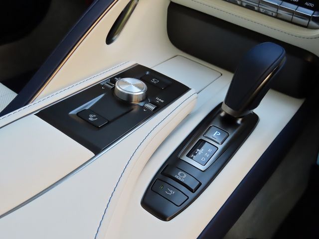 TOYOTA LEXUS LC500 2023