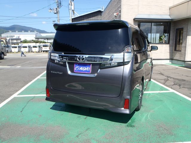 TOYOTA VELLFIRE 2016