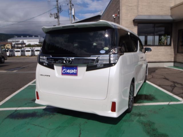 TOYOTA VELLFIRE 2016