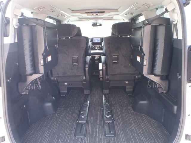 TOYOTA VELLFIRE 2016