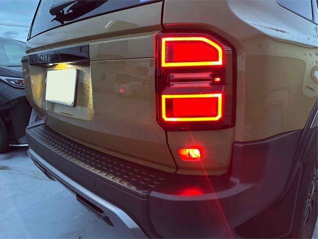 TOYOTA LANDCRUISER 250 2024