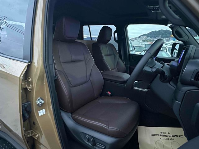 TOYOTA LANDCRUISER 250 2024