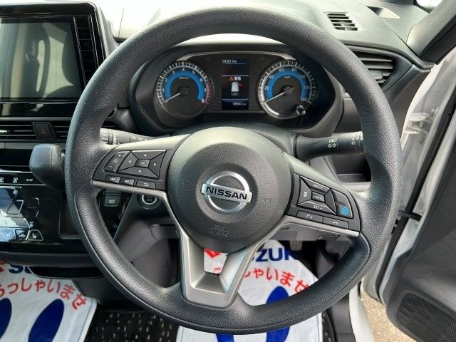 NISSAN ROOX 4WD 2023