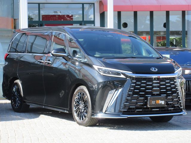 TOYOTA ???? LM500h 2024