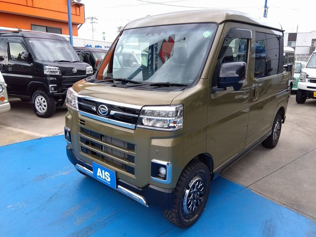 DAIHATSU ATRAI deckvan 4WD 2022