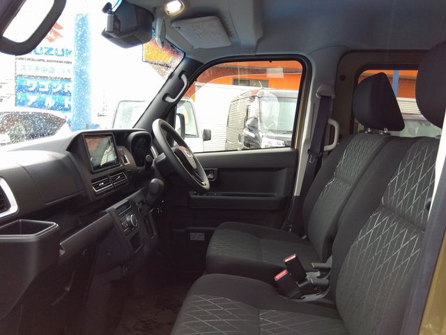 DAIHATSU ATRAI deckvan 4WD 2022