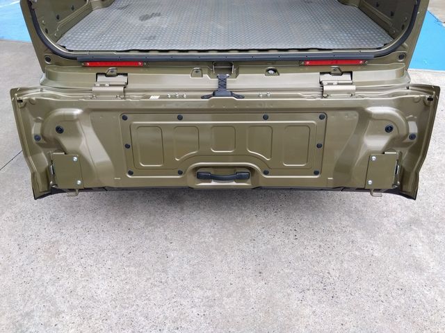 DAIHATSU ATRAI deckvan 4WD 2022