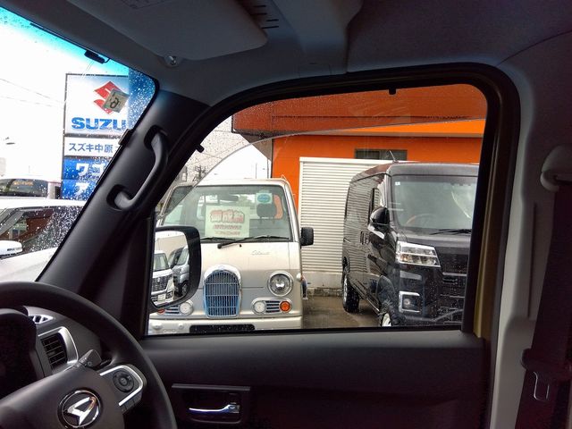 DAIHATSU ATRAI deckvan 4WD 2022