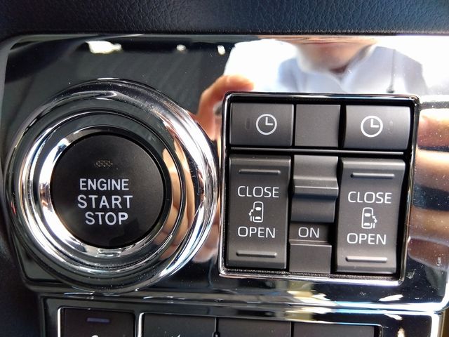 DAIHATSU ATRAI deckvan 4WD 2022