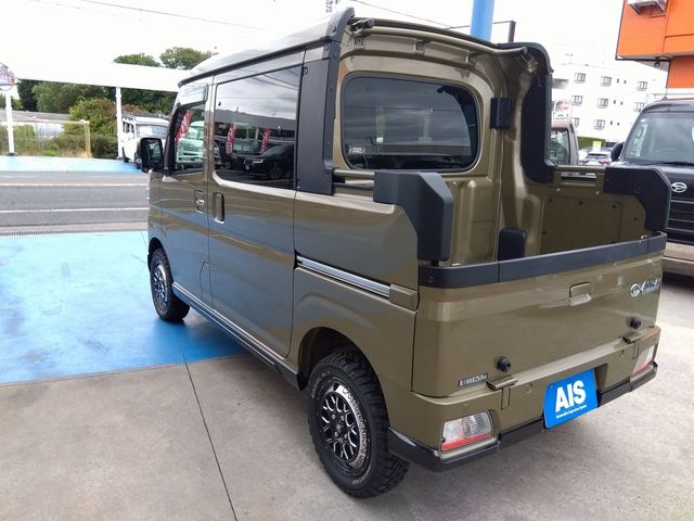 DAIHATSU ATRAI deckvan 4WD 2022