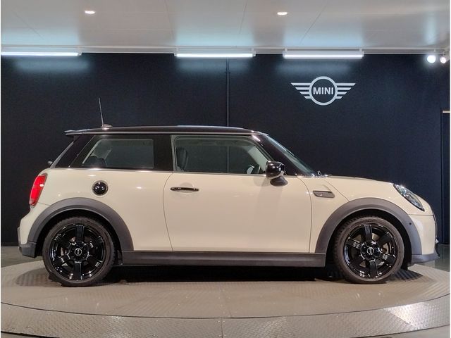 BMW MINI COOPER S 2023