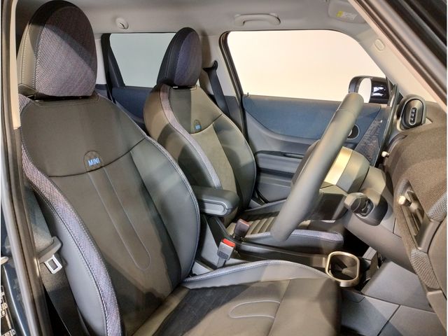 BMW MINI COOPER 5DOOR 2024