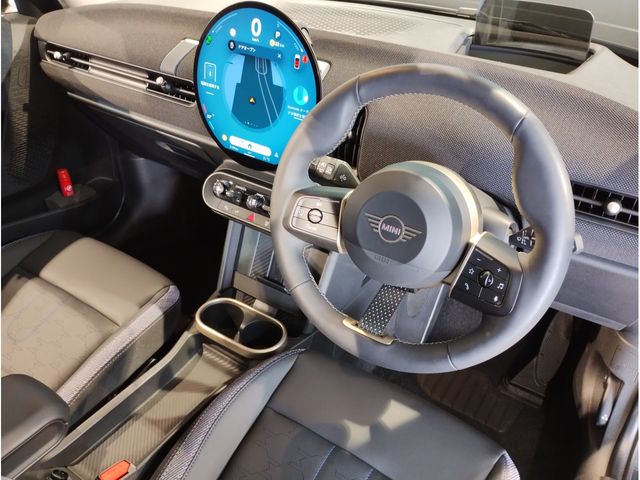 BMW MINI COOPER 5DOOR 2024