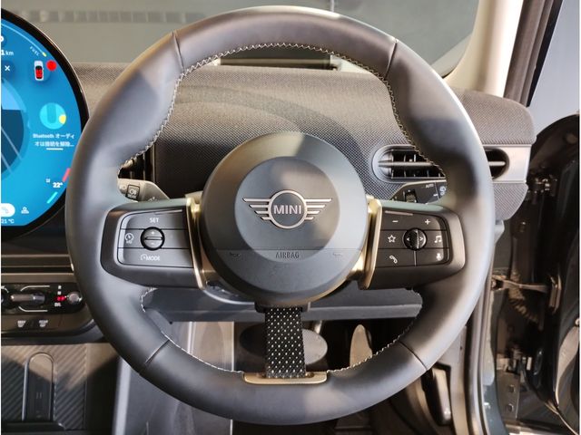 BMW MINI COOPER 5DOOR 2024