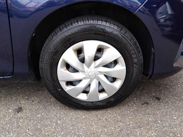 TOYOTA VITZ HYBRID 2018