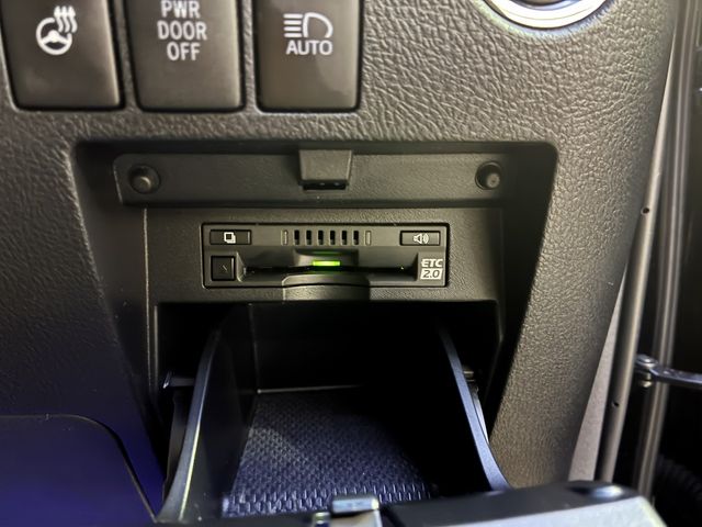 TOYOTA VELLFIRE 2018