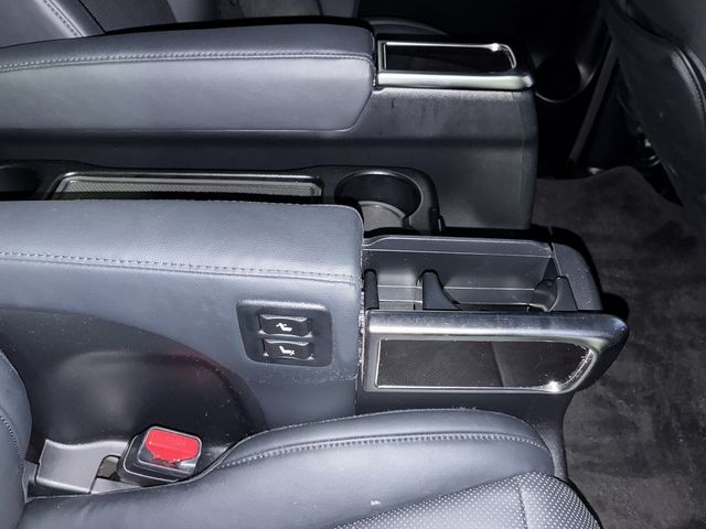 TOYOTA VELLFIRE 2018