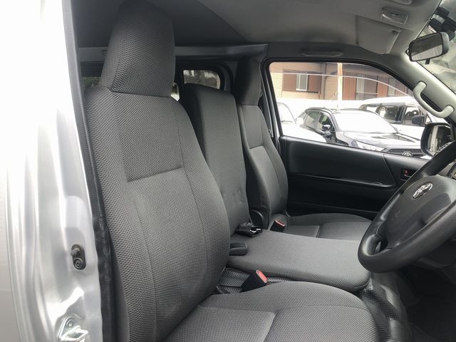 TOYOTA HIACE van 1.25t 2WD 2019