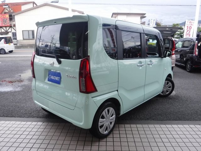 DAIHATSU TANTO 2021