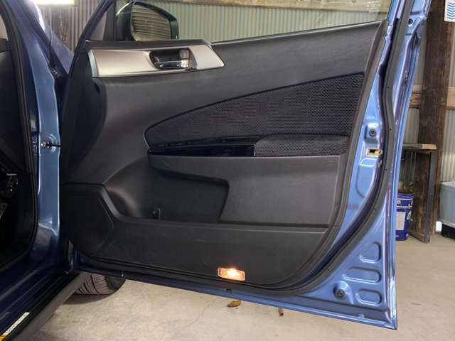 SUBARU EXIGA CROSSOVER 7 2017