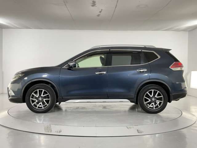 NISSAN X-TRAIL 4WD 2015