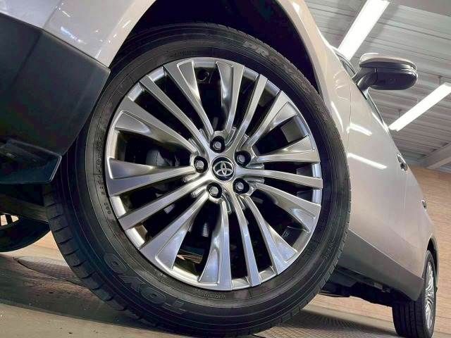 TOYOTA HARRIER HYBRID 2021