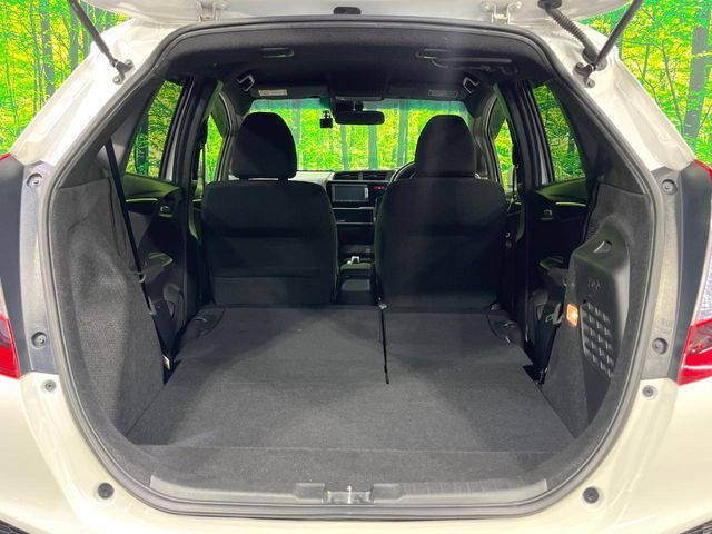 HONDA FIT HYBRID 2015