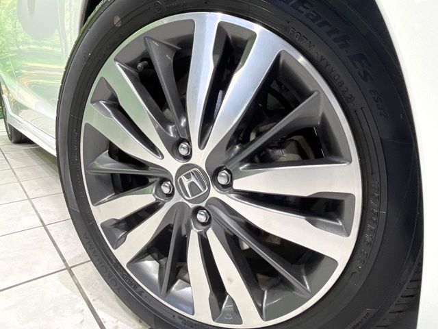 HONDA FIT HYBRID 2015