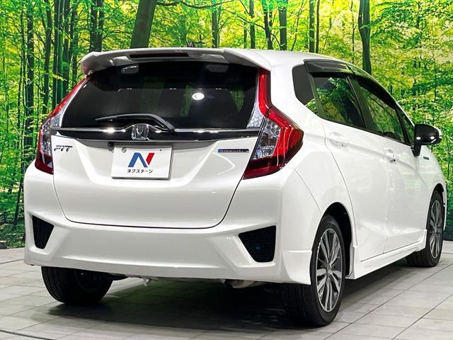HONDA FIT HYBRID 2015