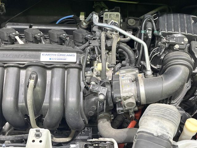 HONDA FIT HYBRID 2015