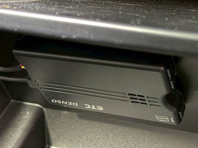 TOYOTA VELLFIRE 2021