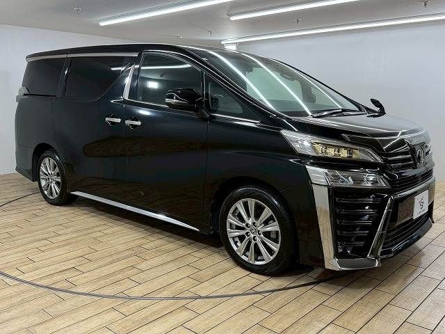 TOYOTA VELLFIRE 2021