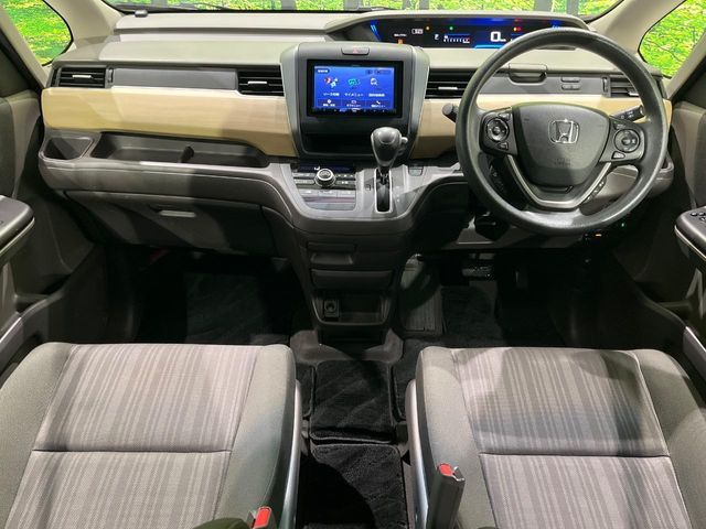 HONDA FREED 2017